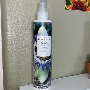 Enjoy Holistic Detangling Spray